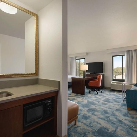 Hampton Inn & Suites San Marcos Exteriér fotografie