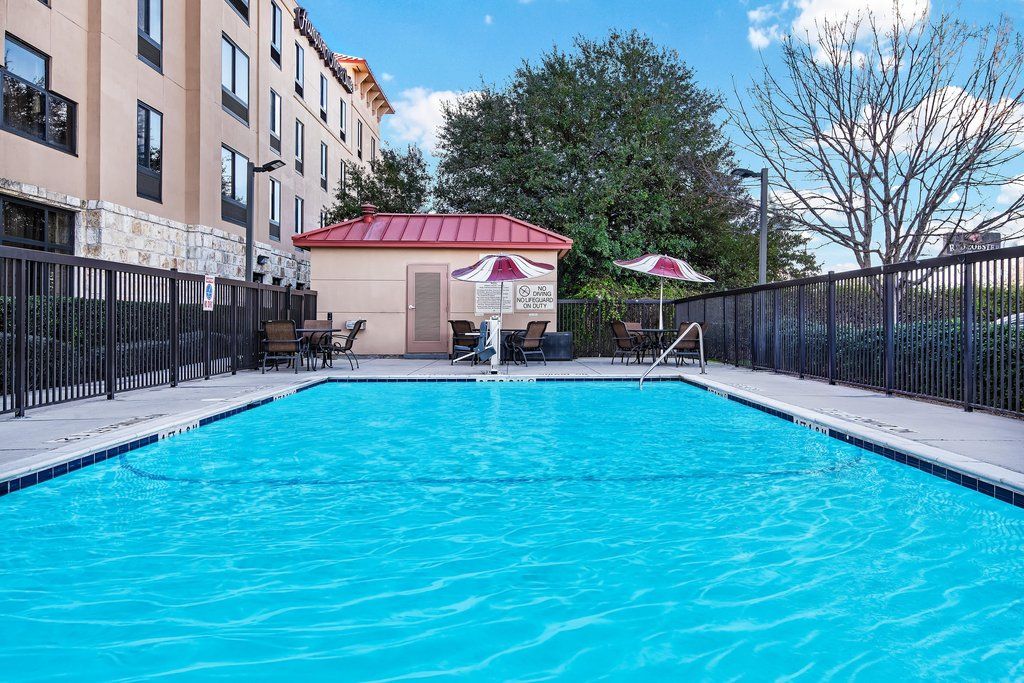 Hampton Inn & Suites San Marcos Exteriér fotografie